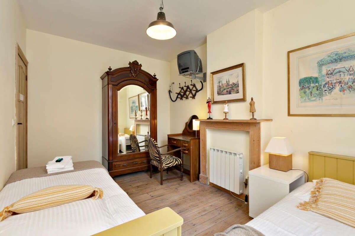 Huswell - Charming Town House In Historic Center Of Brugesヴィラ エクステリア 写真