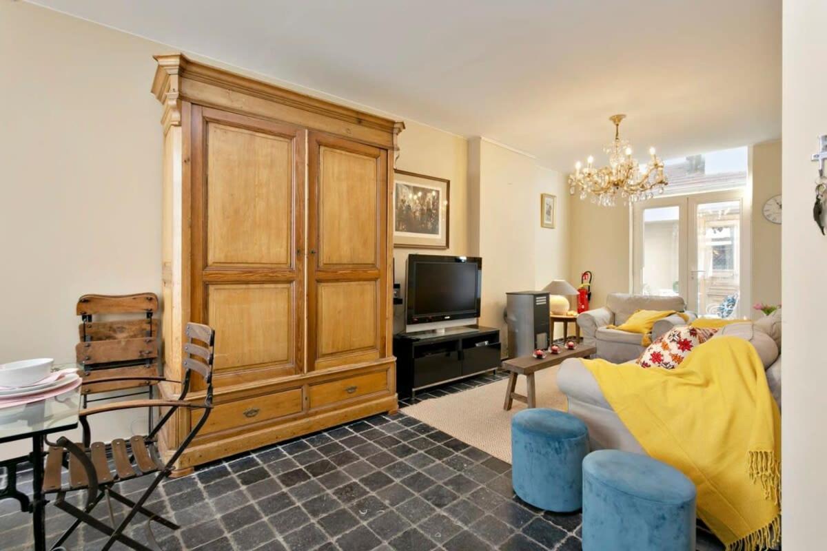 Huswell - Charming Town House In Historic Center Of Brugesヴィラ エクステリア 写真