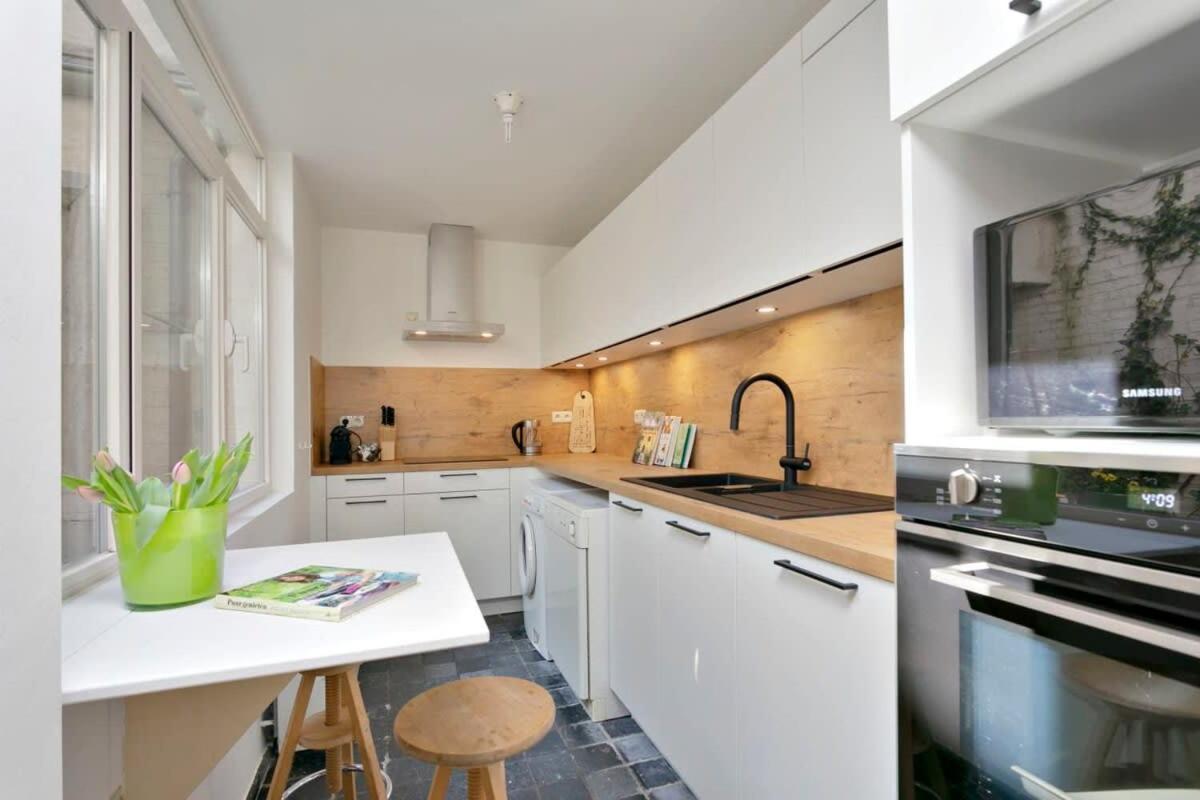 Huswell - Charming Town House In Historic Center Of Brugesヴィラ エクステリア 写真